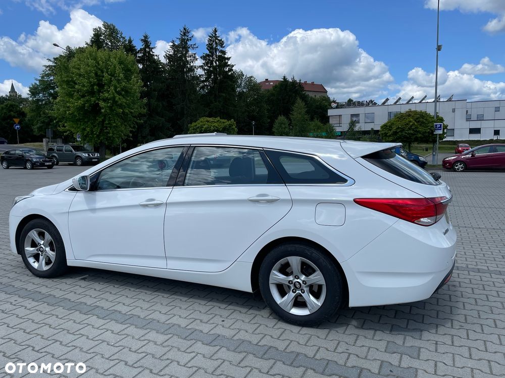 Hyundai i40 1.7 CRDi Comfort - 1