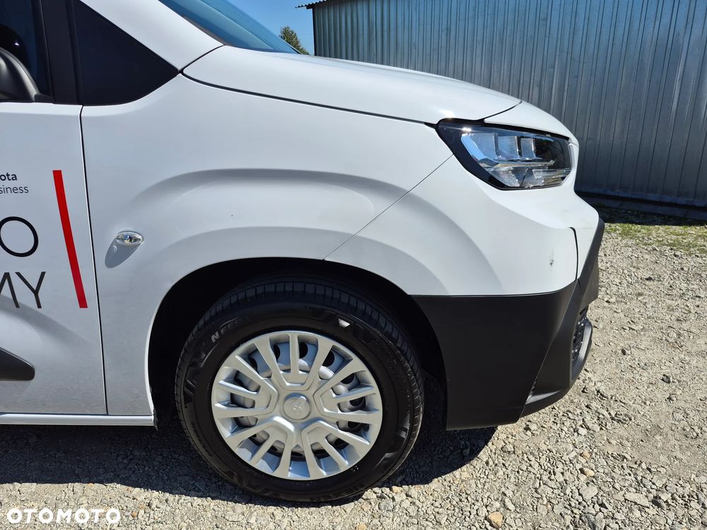 Toyota Proace City - 27