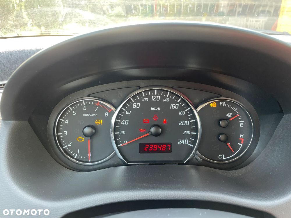 Suzuki Swift 1.6 Sport - 27