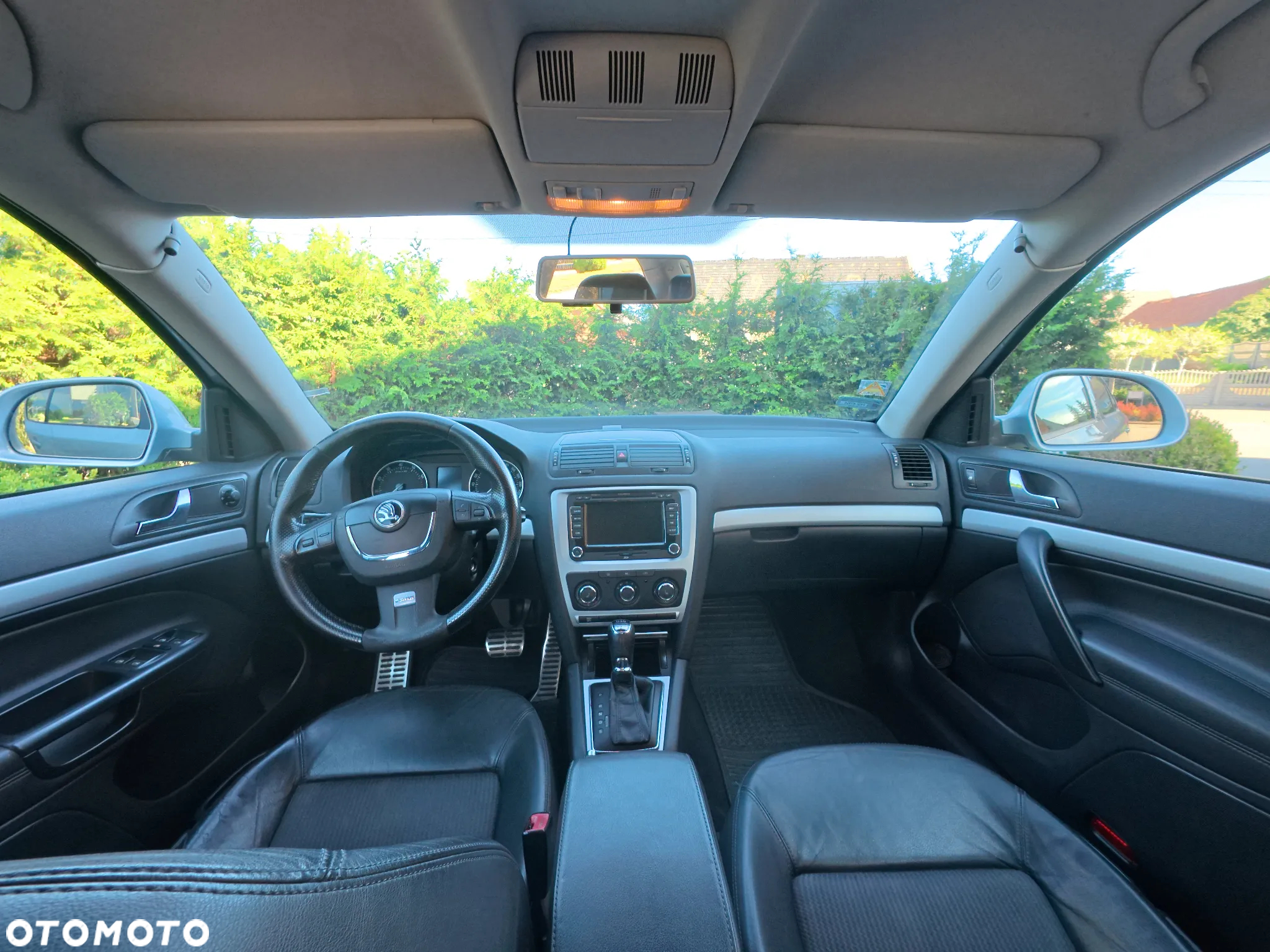 Skoda Octavia 1.8 TSI Ambiente DSG - 11