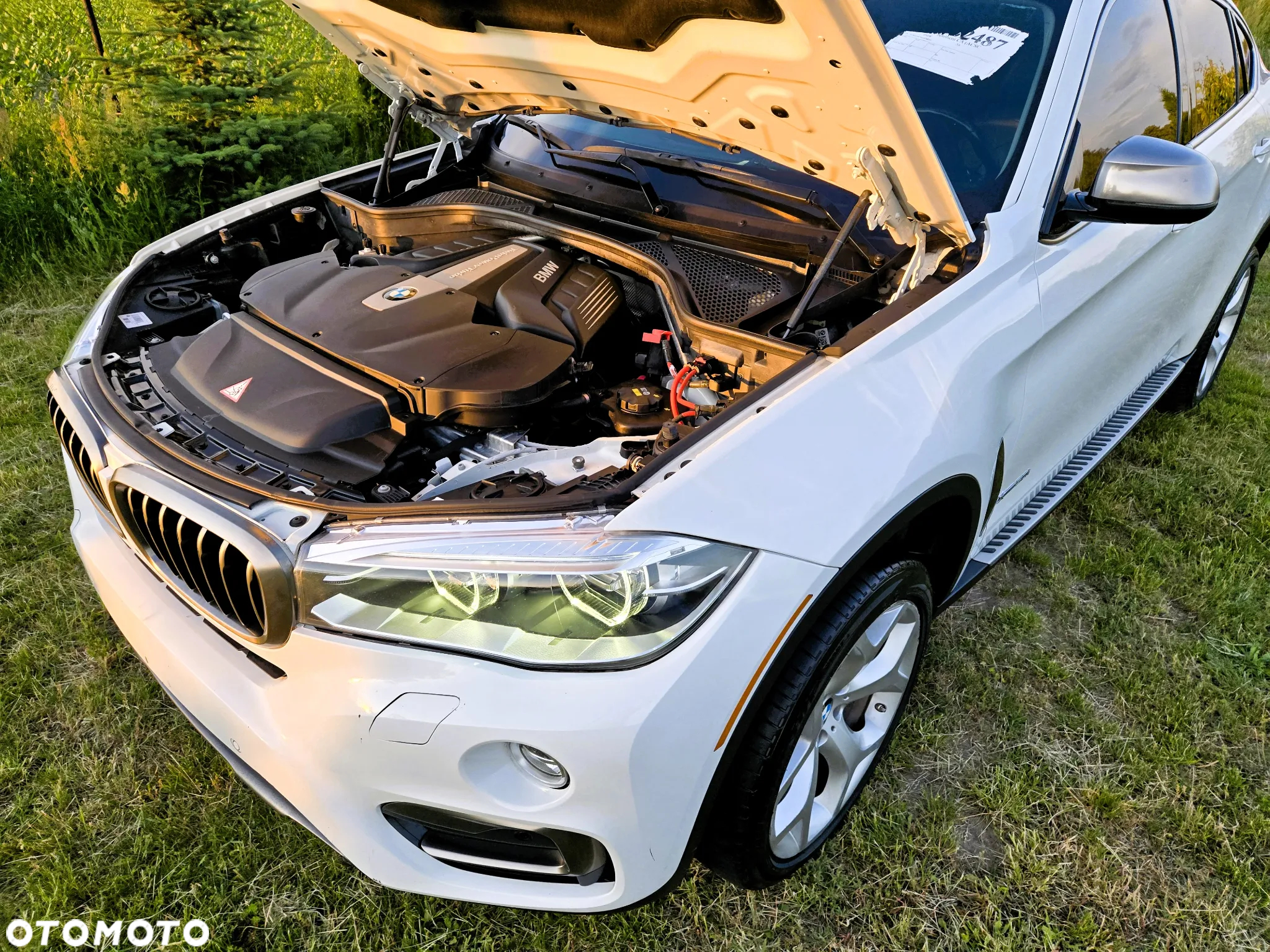BMW X6 xDrive50i - 18