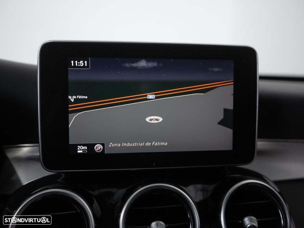 Mercedes-Benz C 350 e - 26