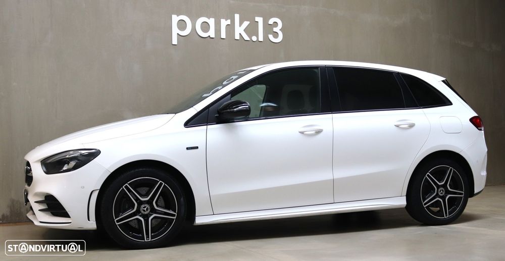 Mercedes-Benz B 250 e AMG Line - 38