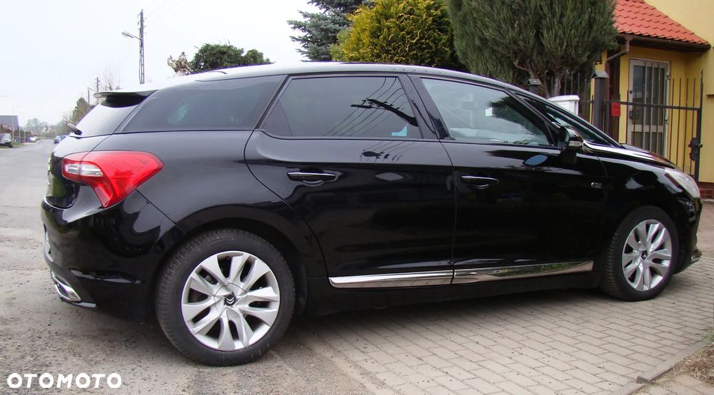 Citroën DS5 HDi 165 Chic - 7