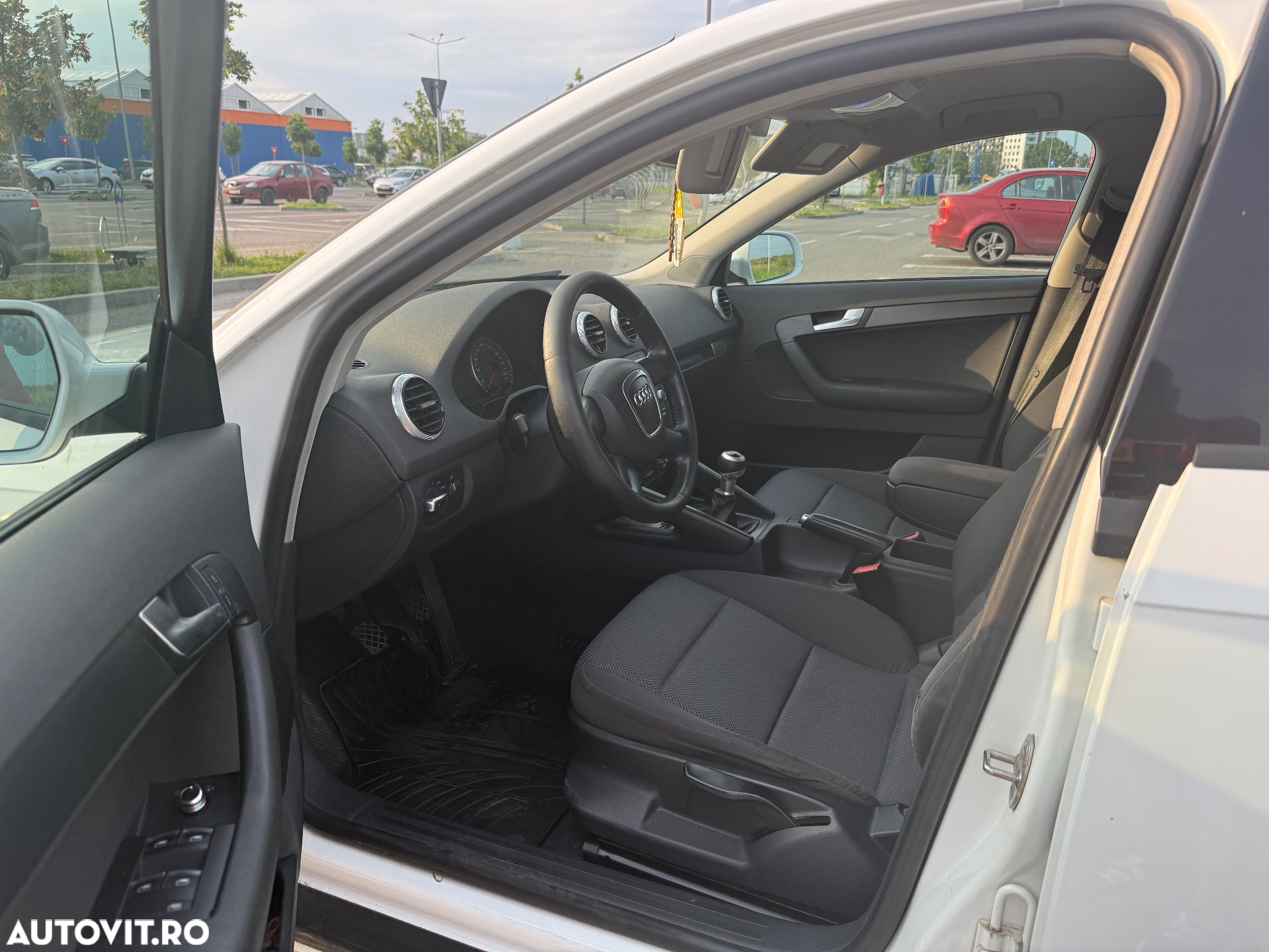 Audi A3 Sportback 1.6 TDI Ambition - 6