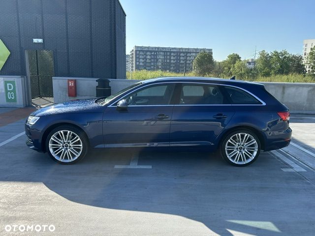 Audi A4 Avant 2.0 TFSI ultra Design - 2