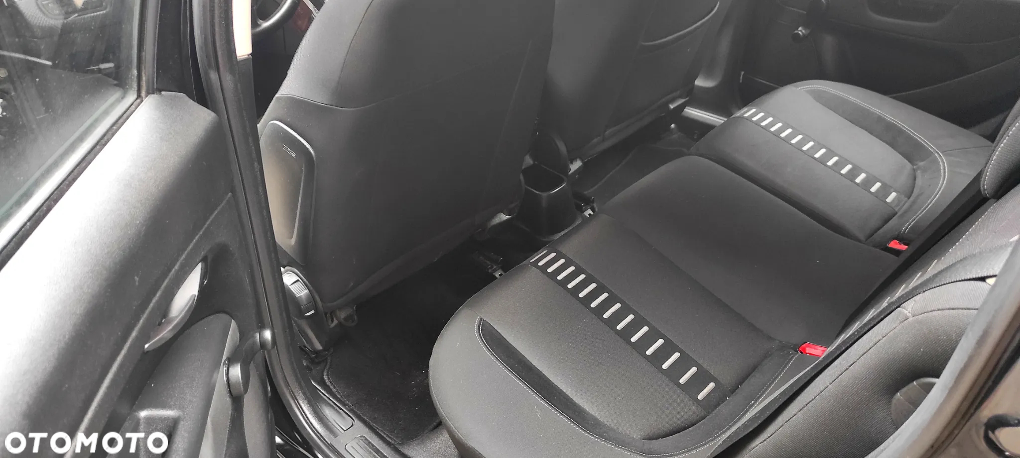 Fiat Punto 1.4 Multiair Lounge S&S - 11
