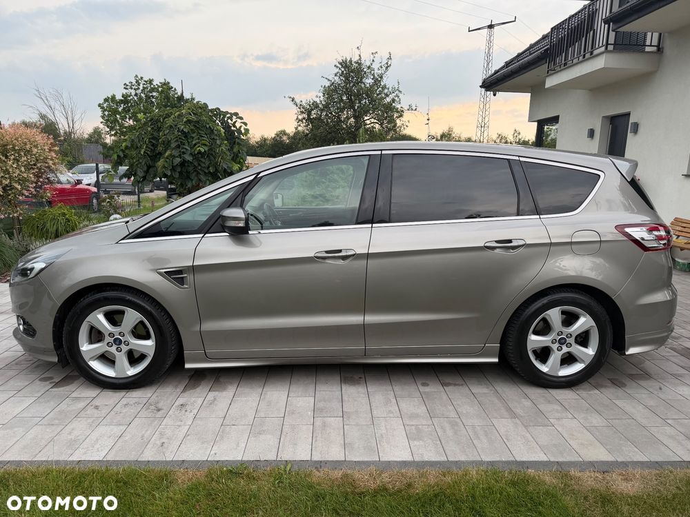 Ford S-Max 2.0 EcoBoost ST-Line - 2