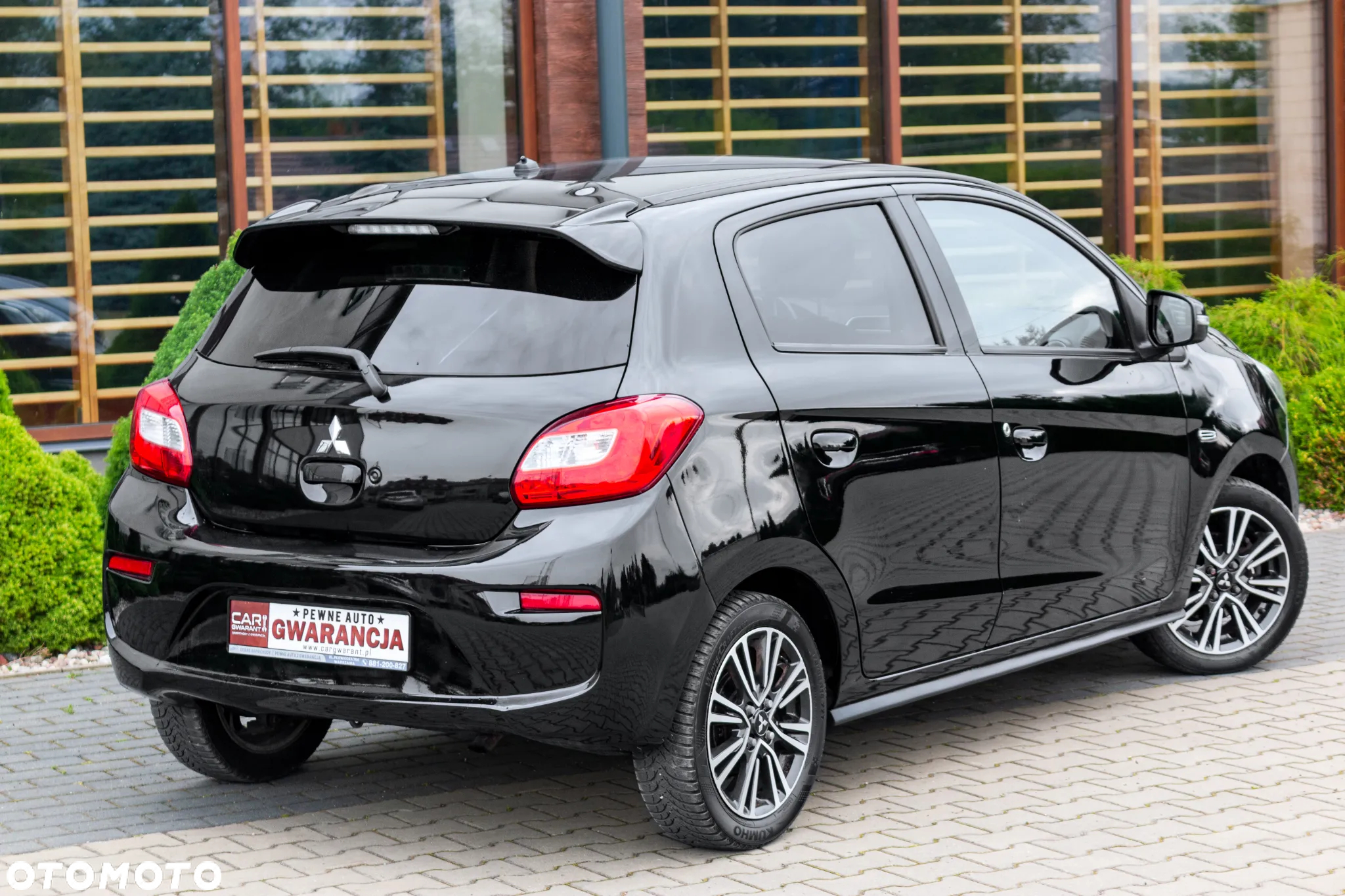 Mitsubishi Space Star - 7