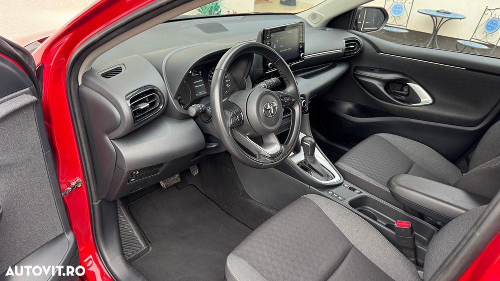 Toyota Yaris 1.5 VVT-i HSD Exclusive Style - 13