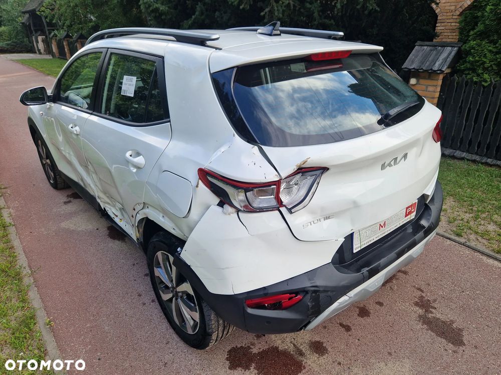 Kia Stonic - 5