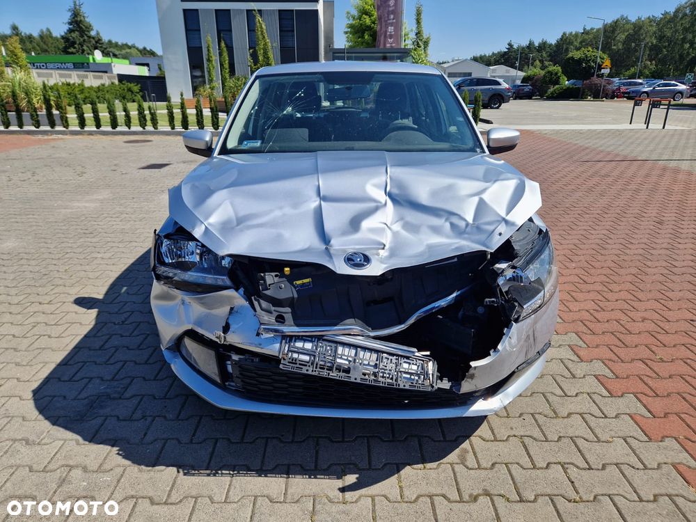 Skoda Fabia 1.0 TSI Ambition - 4