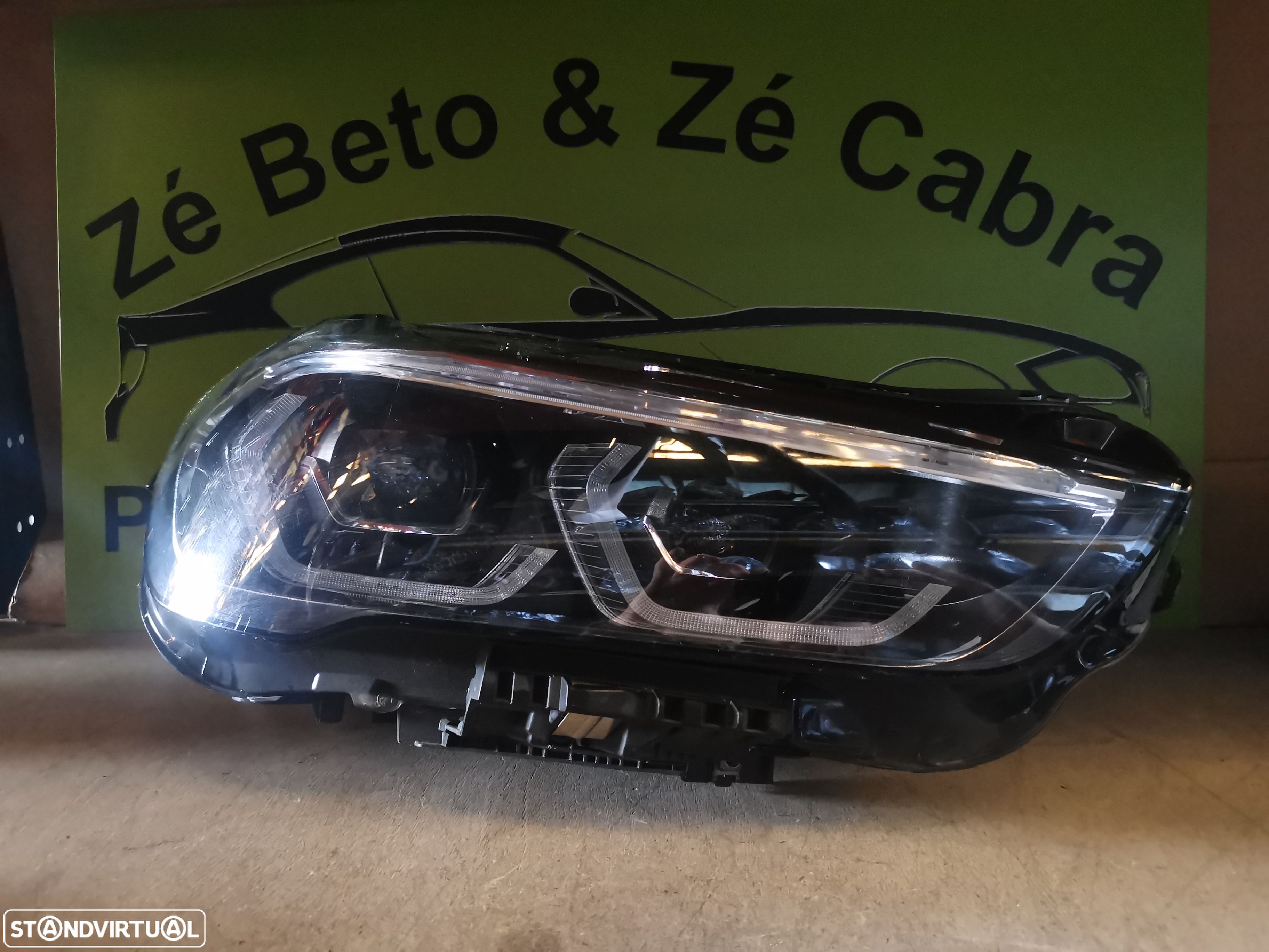 BMW X1 F48 LCI FAROL DIREITO - FF454 - 1
