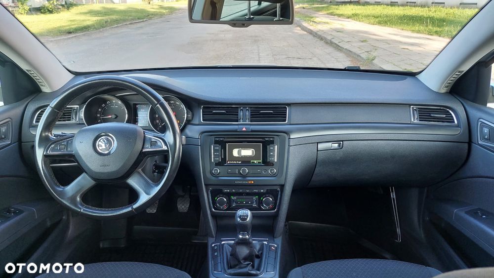 Skoda Superb 1.6 TDI Elegance Greenline - 26
