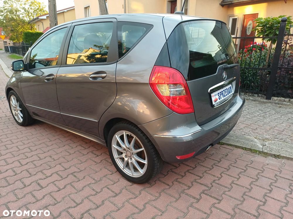 Mercedes-Benz Klasa A 180 BlueEFFICIENCY Avantgarde - 4