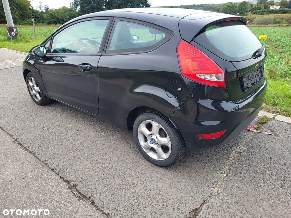 Ford Fiesta 1.25 Ambiente - 4