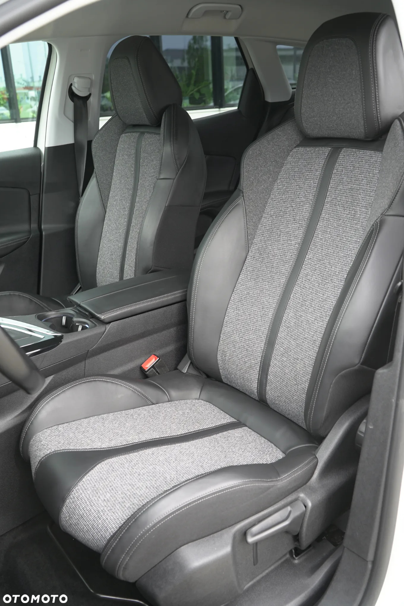 Peugeot 3008 1.5 BlueHDi Active Pack S&S - 18
