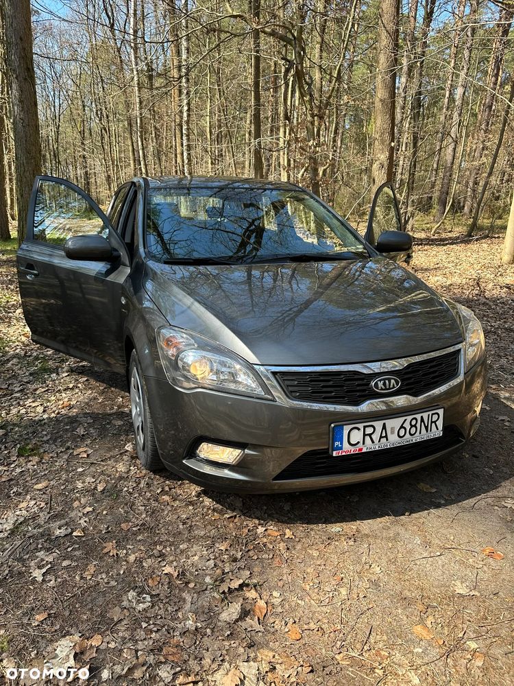 Kia Ceed 1.4 Comfort - 1
