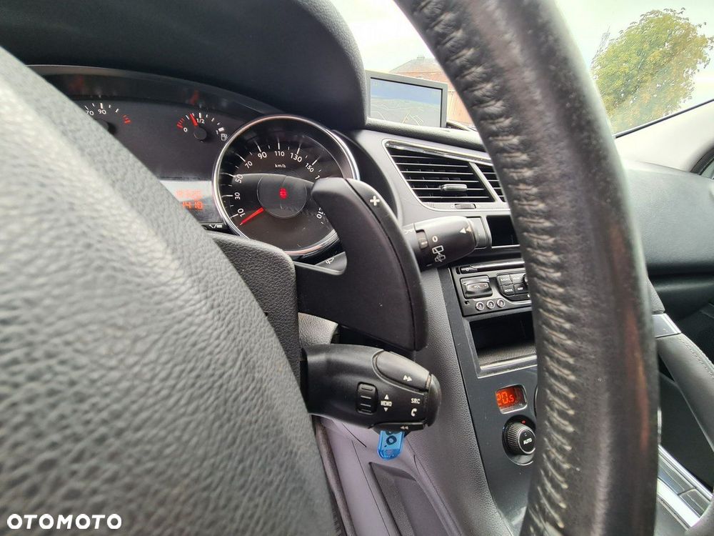 Peugeot 3008 e-HDi 115 ETG6 Stop&Start Allure - 16