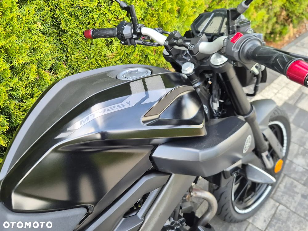 Yamaha MT - 11