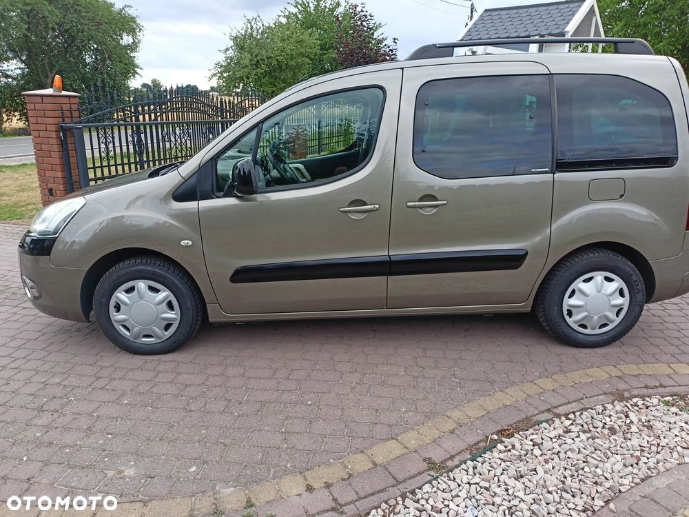 Citroën Berlingo Multispace HDi 115 FAP Exclusive - 8