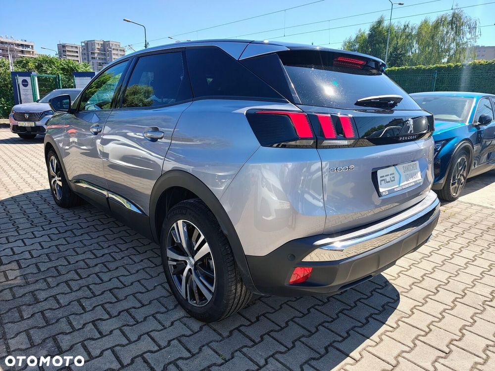 Peugeot 3008 1.2 PureTech Allure Pack S&S EAT8 - 6