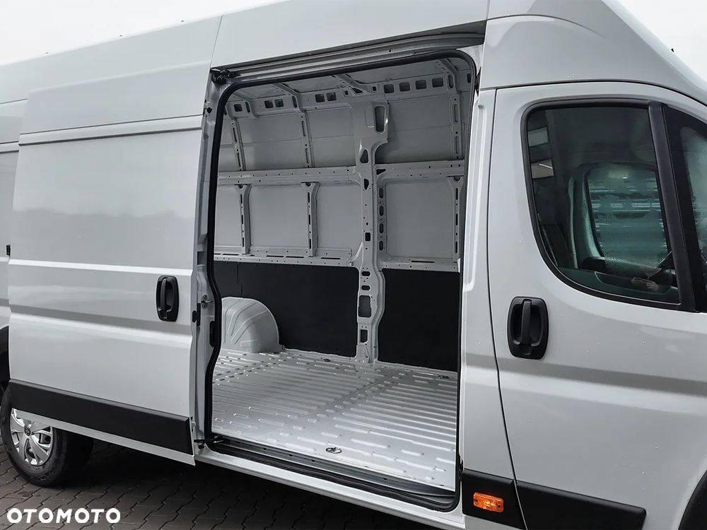 Toyota Proace MAX L4H3 - 8
