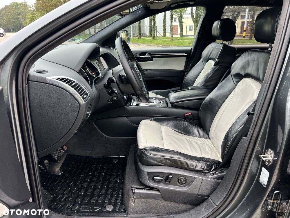 Audi Q7 - 16