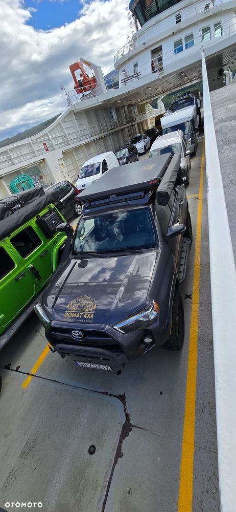 Toyota 4-Runner - 35
