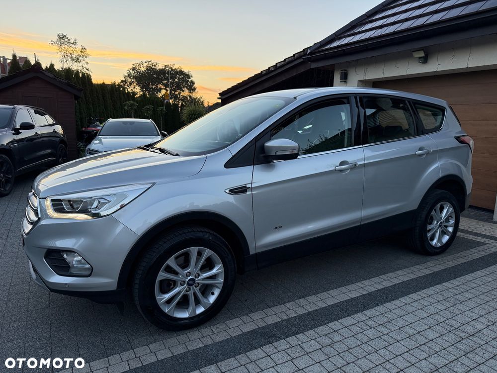 Ford Kuga 2.0 TDCi 4WD Titanium - 17