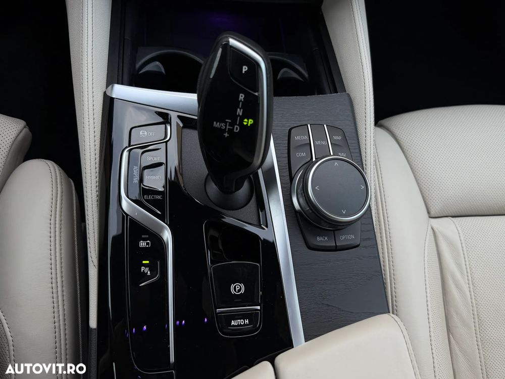 BMW Seria 5 545e xDrive Aut. M Sport Edition - 22