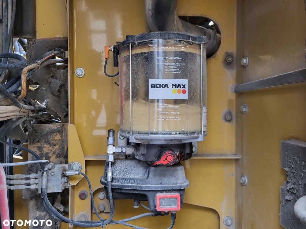 Caterpillar 323 EL / z Niemiec / Ramię 3 razy łamane / - 11