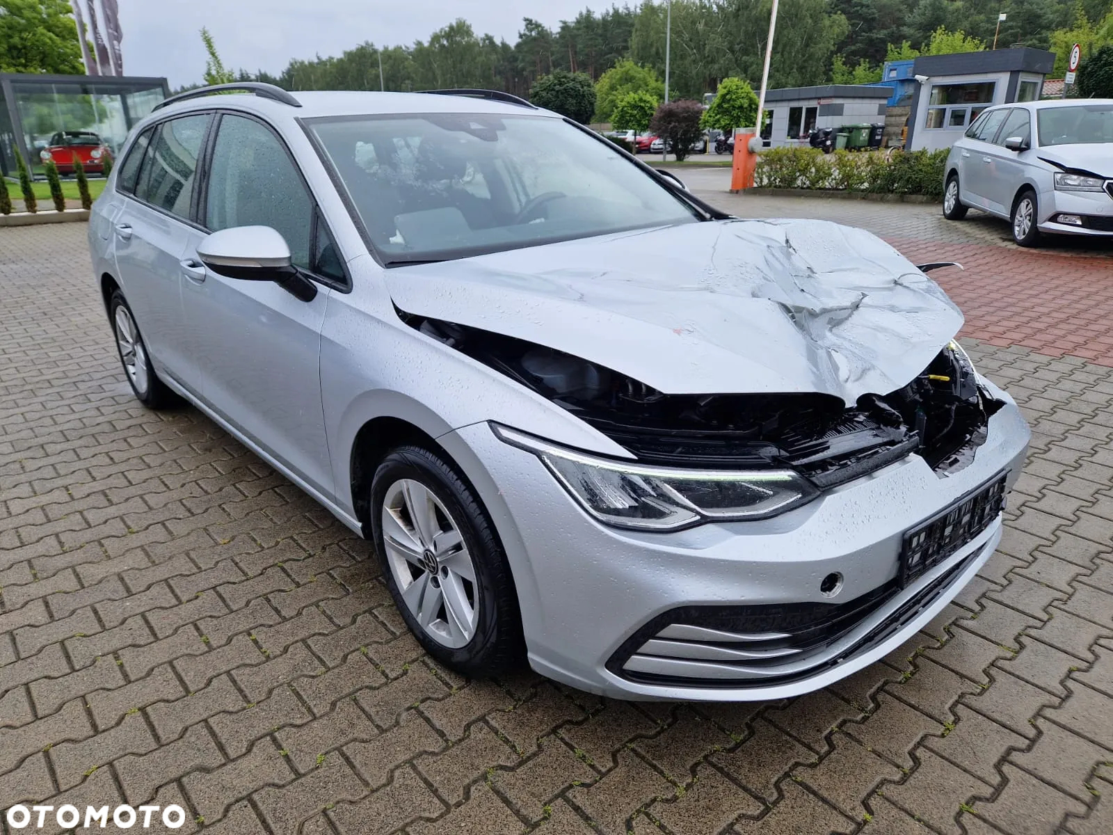 Volkswagen Golf VIII 2.0 TDI Life - 6