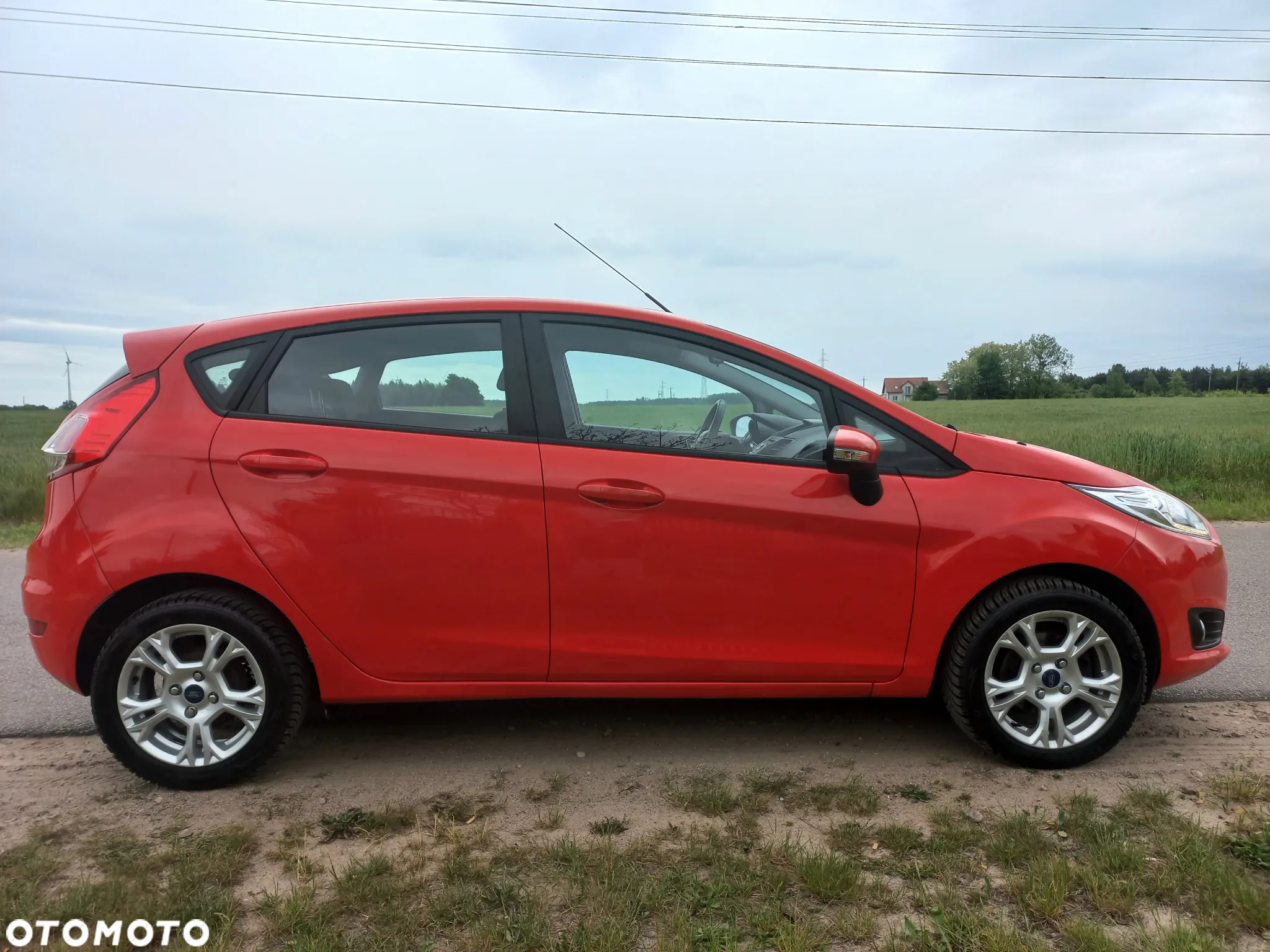 Ford Fiesta - 12