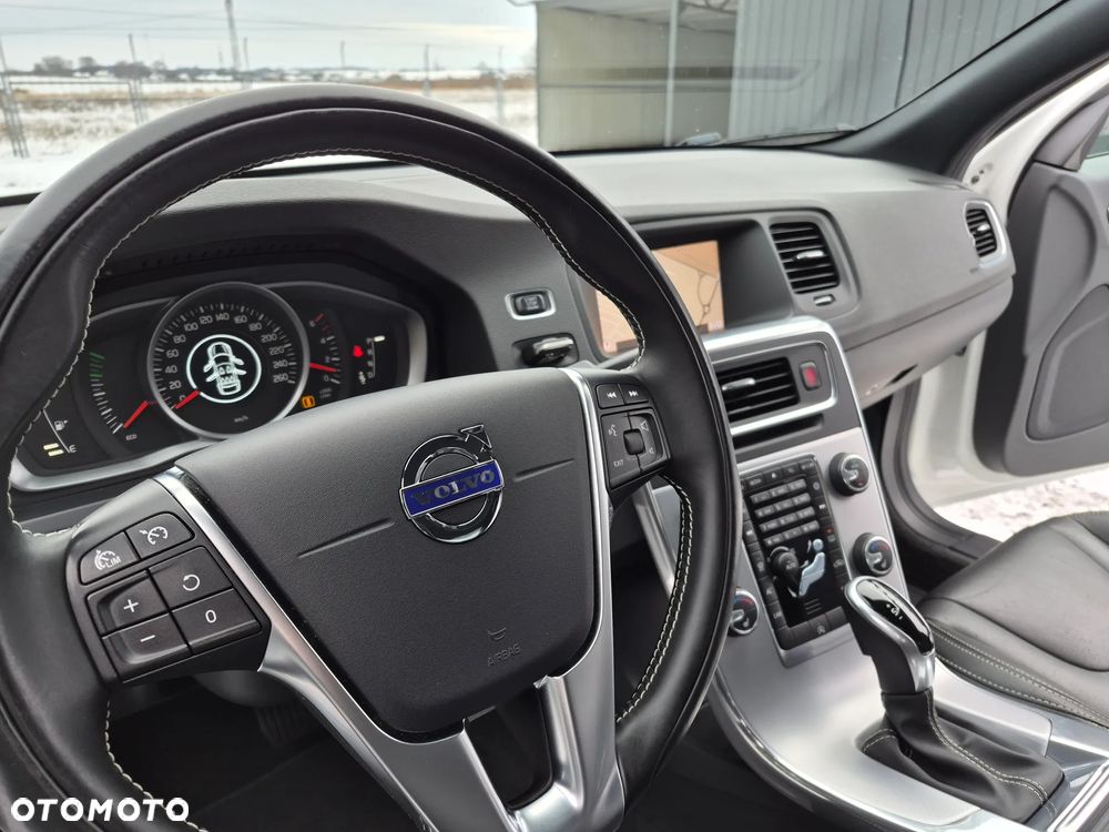 Volvo S60 D4 Geartronic Linje Svart - 21