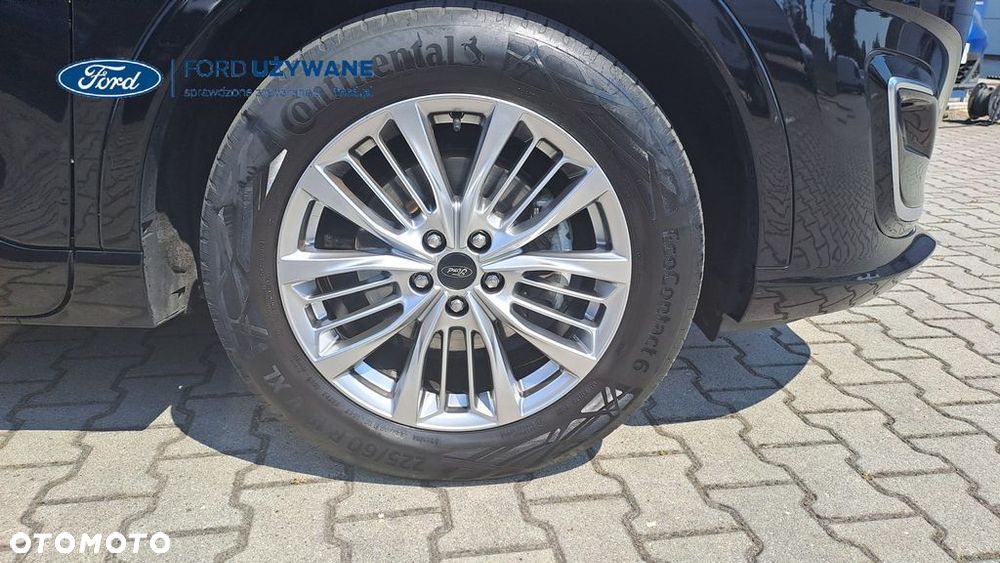 Ford Kuga - 23
