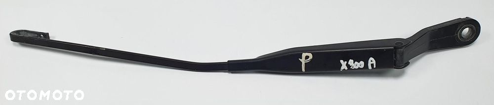 RAMIE WYCIERACZKI PRAWE JAGUAR XJ X300 EUROPA - 1