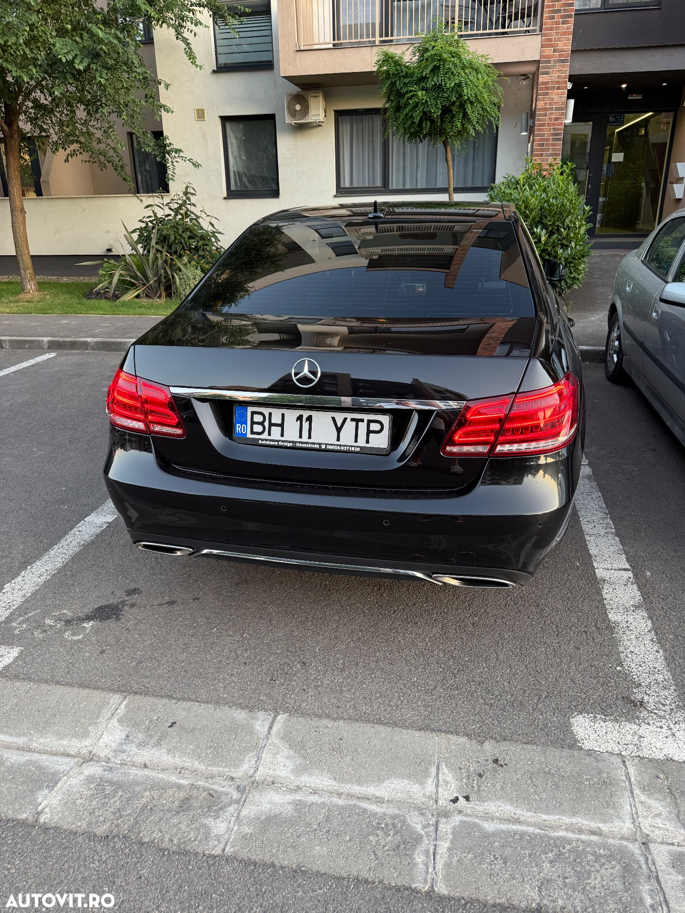 Mercedes-Benz E 220 BlueTEC 9G-TRONIC Avantgarde - 6