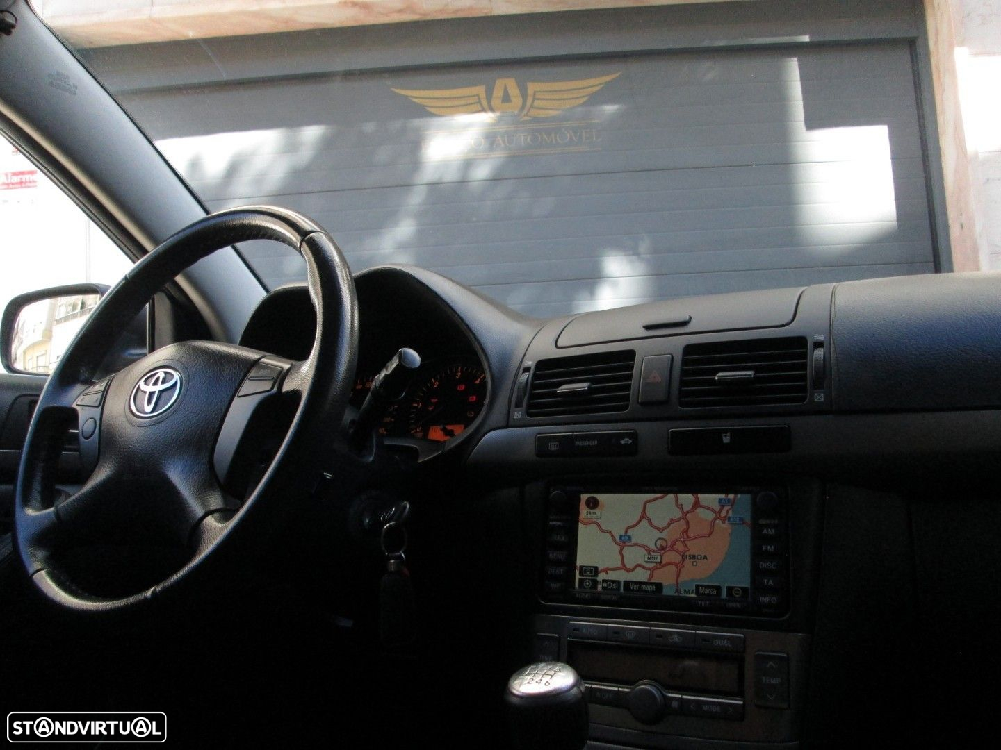 Toyota Avensis SW 2.0 D-4D Sol+GPS - 43