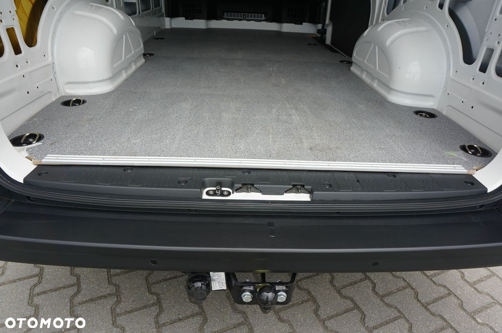 Volkswagen CRAFTER - 28