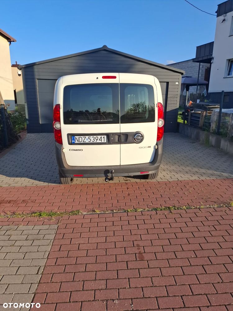 Opel Combo - 4