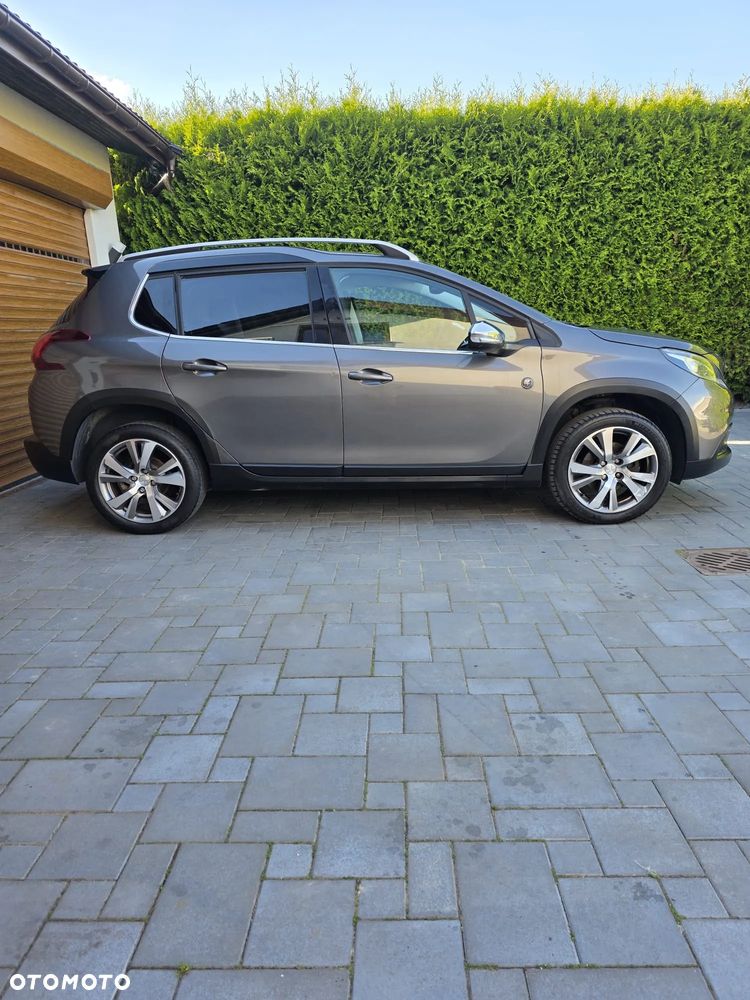 Peugeot 2008 - 5
