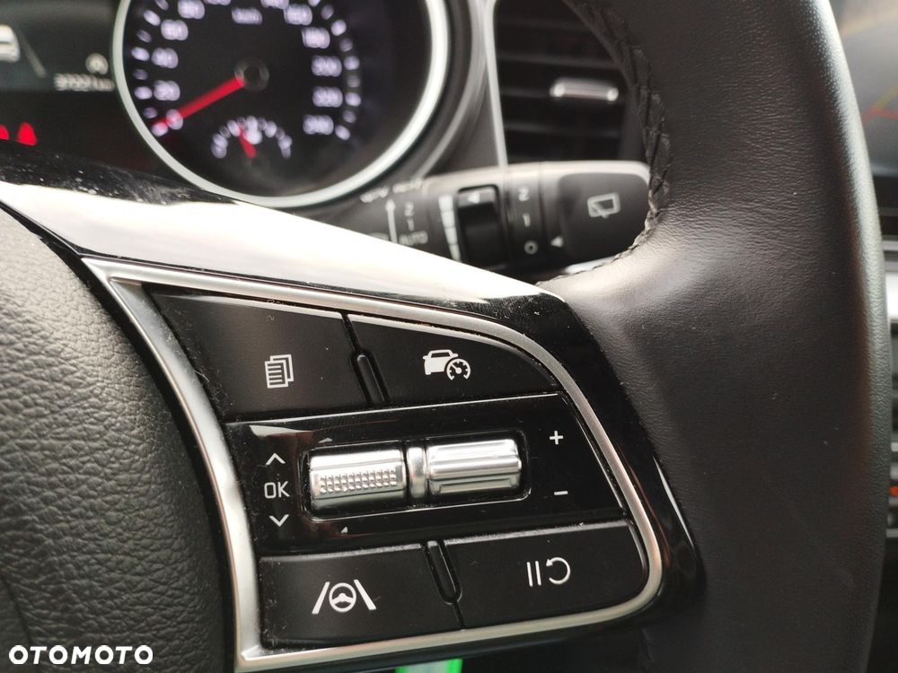 Kia Ceed 1.5 T-GDI M - 28