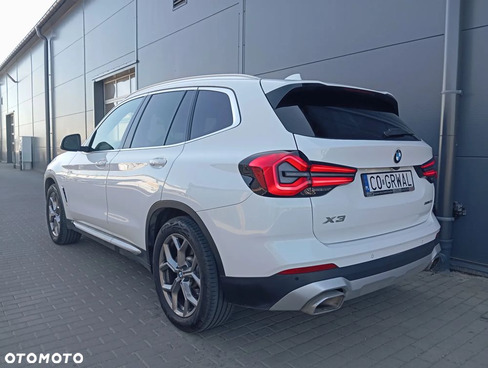BMW X3 xDrive30i Luxury Line sport - 5
