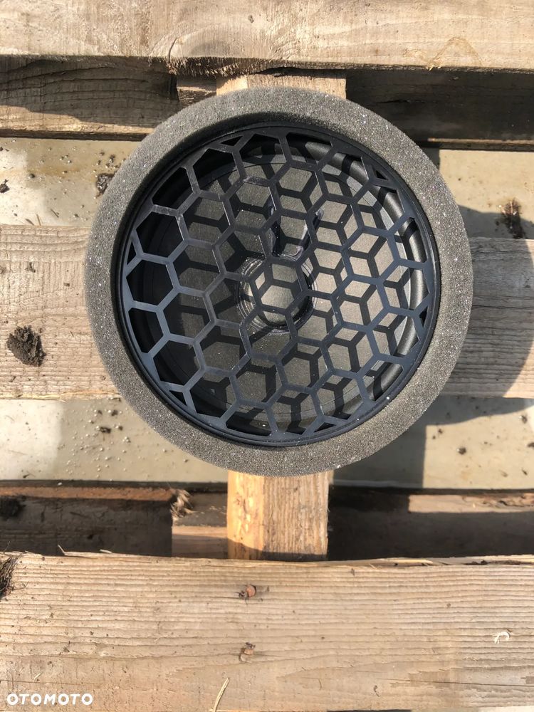 SKODA KAROQ GŁOŚNIK DRZWI 3V0035411A - 1