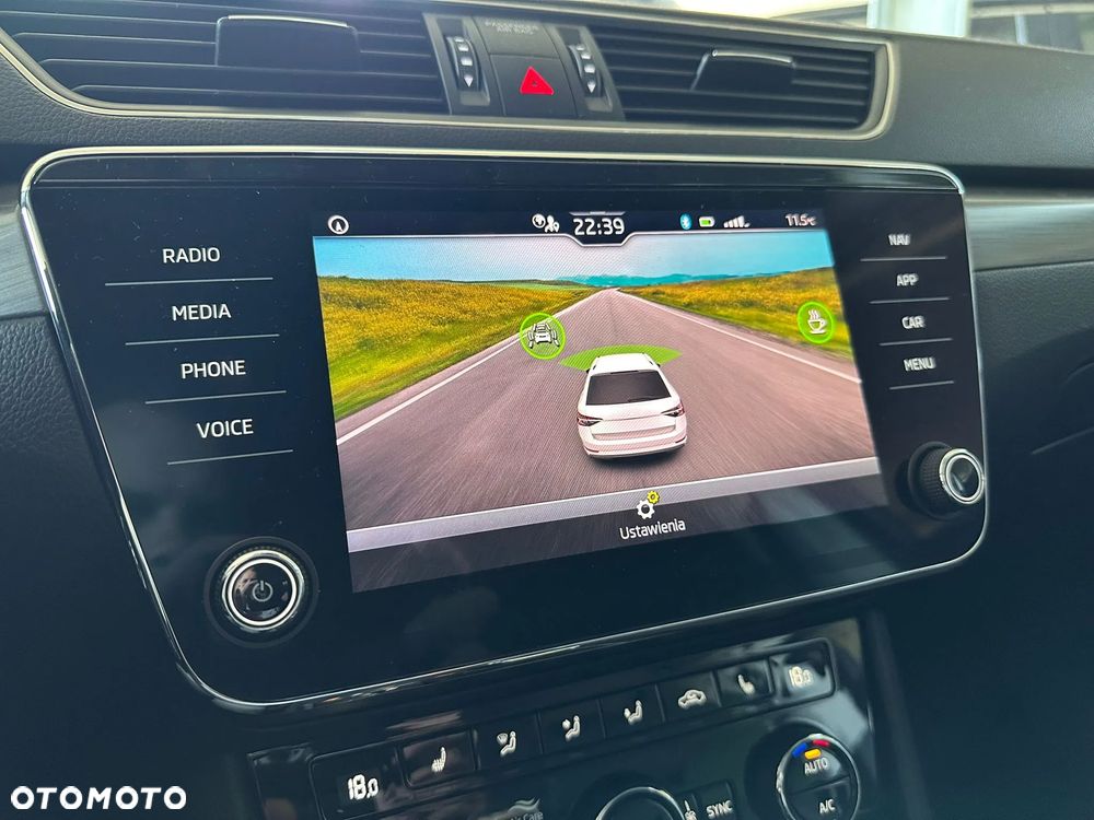 Skoda Superb 2.0 TDI SCR 4x4 Style DSG - 14