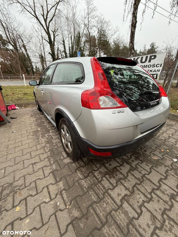 Volvo C30 1.6D - 21