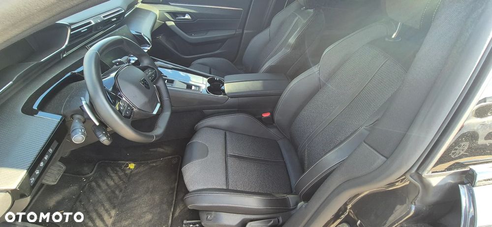 Peugeot 508 SW PureTech PHEV 225 Allure S&S e-EAT8 - 32