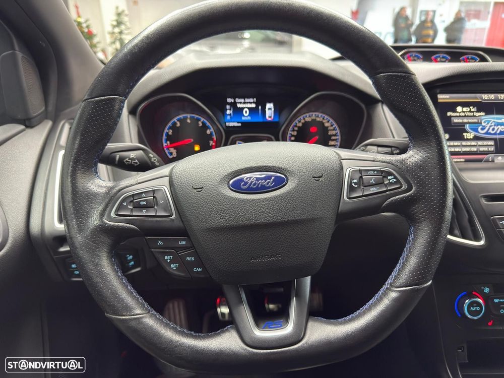 Ford Focus 2.3 EcoBoost RS Pack Performance - 31