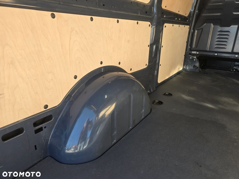 Mercedes-Benz Vito W447 - 13